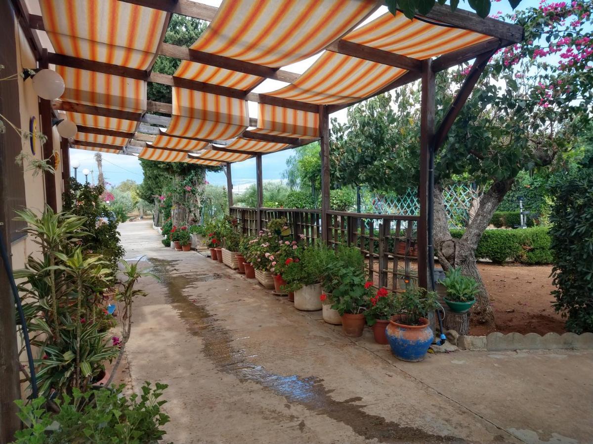 Il Gazebo Bed and Breakfast Scoglitti Buitenkant foto