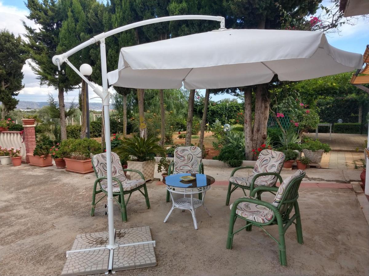 Il Gazebo Bed and Breakfast Scoglitti Buitenkant foto