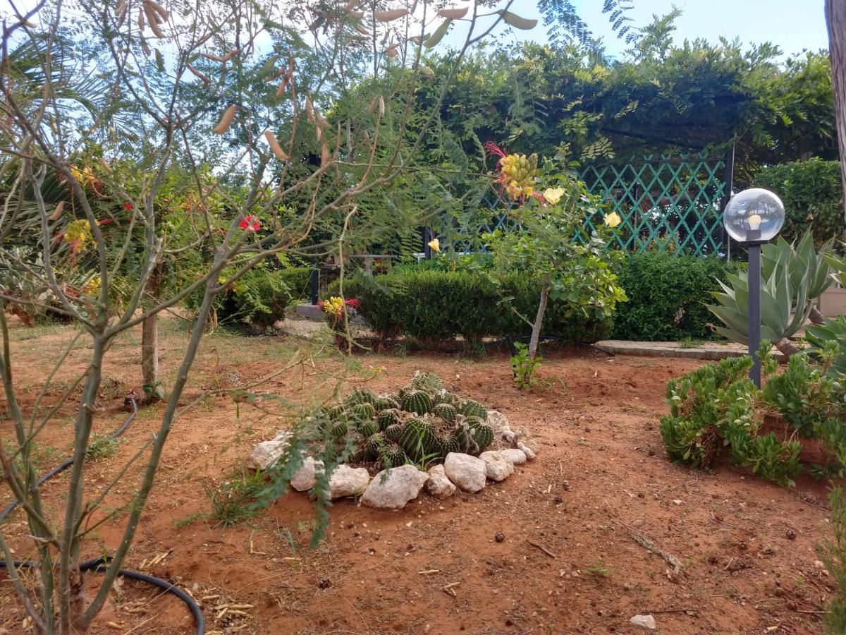 Il Gazebo Bed and Breakfast Scoglitti Buitenkant foto